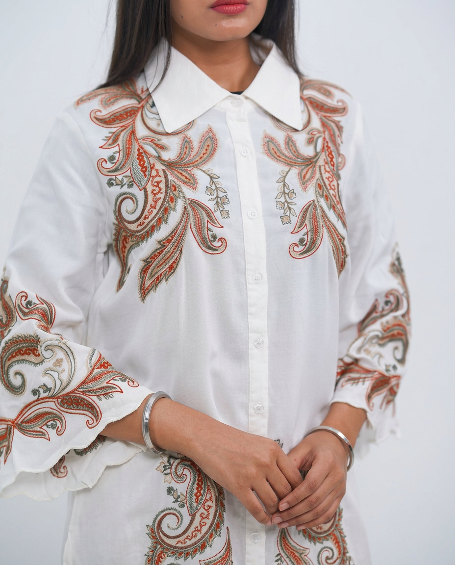 White Embroidered Cord-set