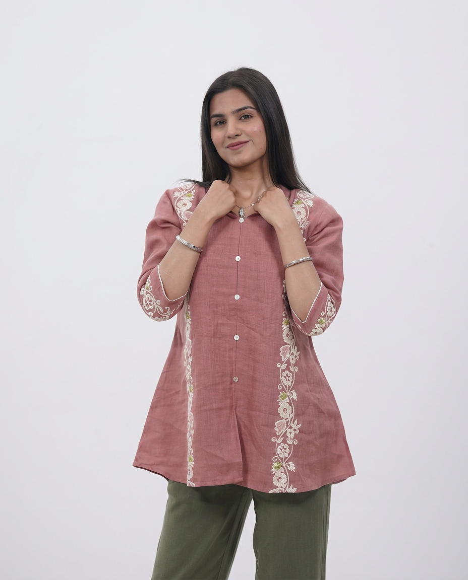 Elegant Onion-Base Linen Top