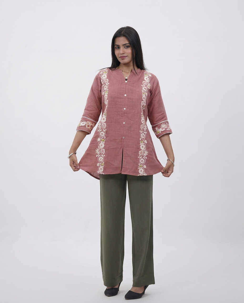 Elegant Onion-Base Linen Top