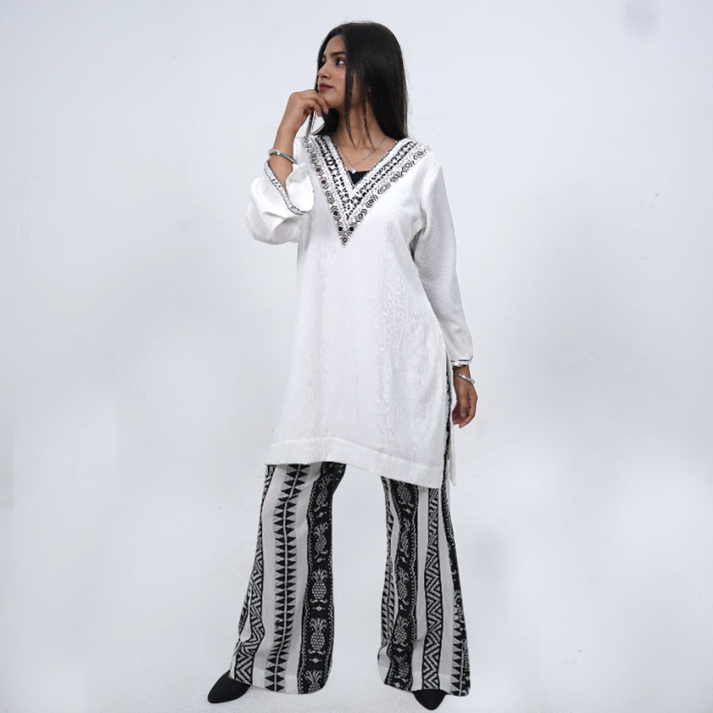 V-Neck Mirror Work Cord-set