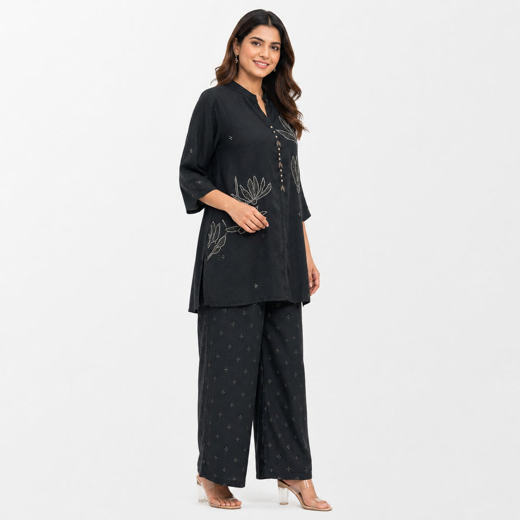 Lotus Motif Embroidered Cord-set