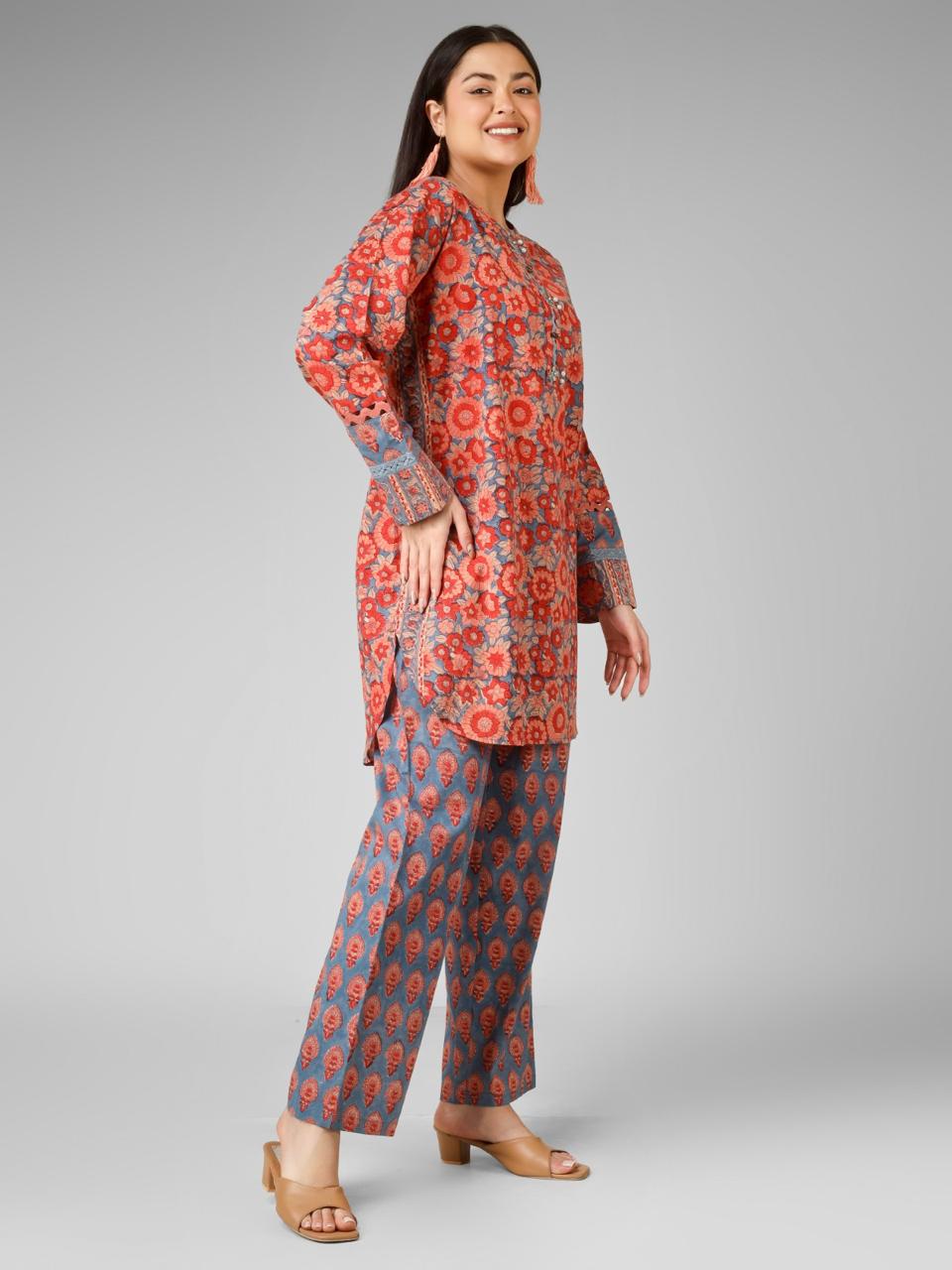 Coral Bloom Cord-set